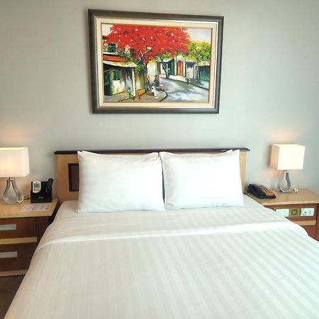Luxeden Hotel Ханой Екстериор снимка