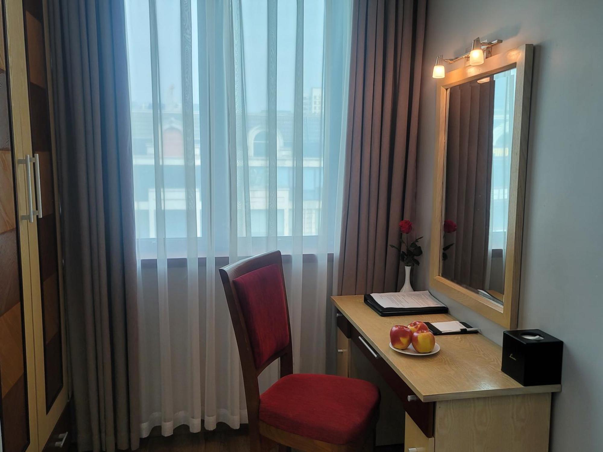 Luxeden Hotel Ханой Екстериор снимка