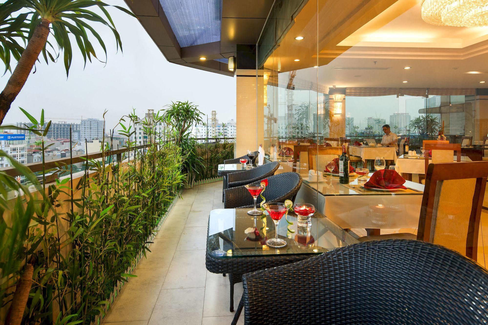 Luxeden Hotel Ханой Екстериор снимка